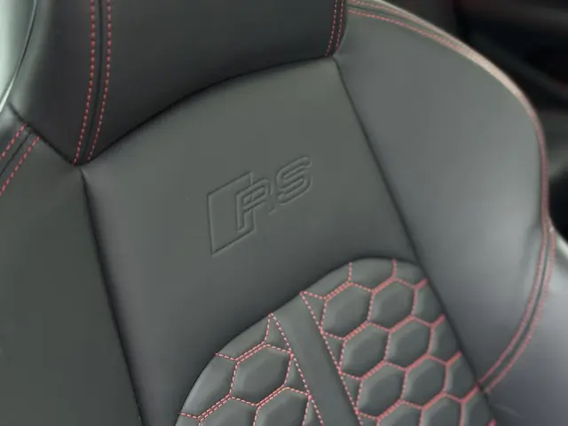 Audi RS4 Avant 2.9 TFSI quattro 2018 Benzine 18