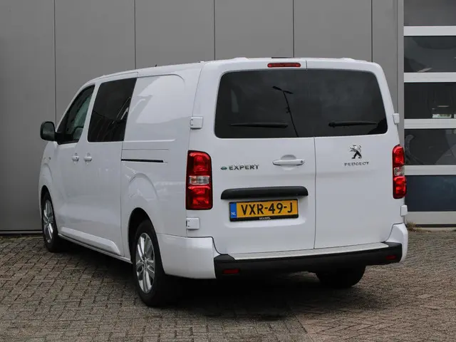 Peugeot e-Expert 2