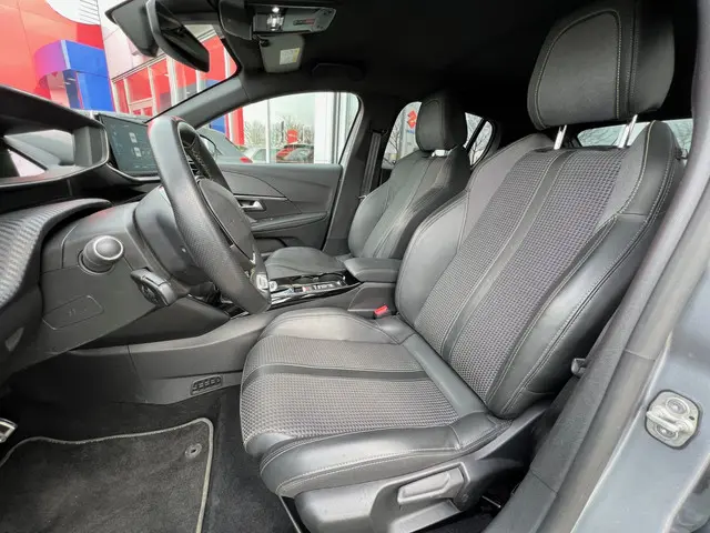Peugeot e-208 EV GT 50 kWh 2020 Elektrisch 13