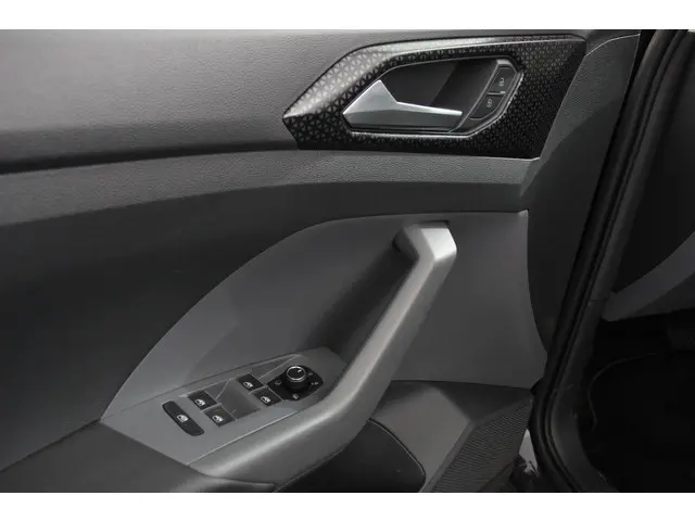 Volkswagen T-Cross 1.5 TSI DSG Style Team 2021 Benzine 11