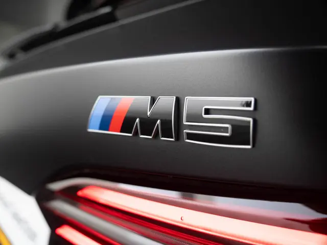 BMW M5 Touring 2025 Hybride Benzine 37