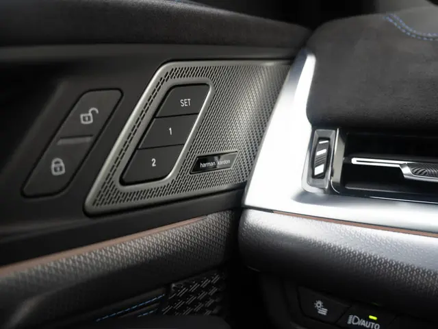 BMW iX2 eDrive20 2025 Elektrisch 32