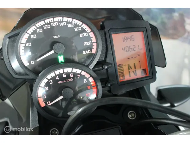 BMW F 800 R ABS 2015 Benzine 8