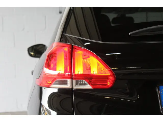 Peugeot 2008 1.2 PureTech Style 2015 Benzine 14