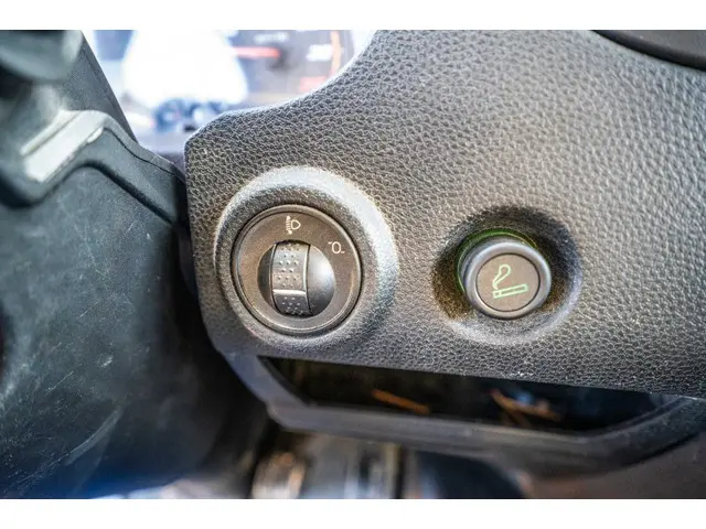 Iveco Eurocargo 100-220 +CM 5500L + 3 COMP. 2017 Diesel 16