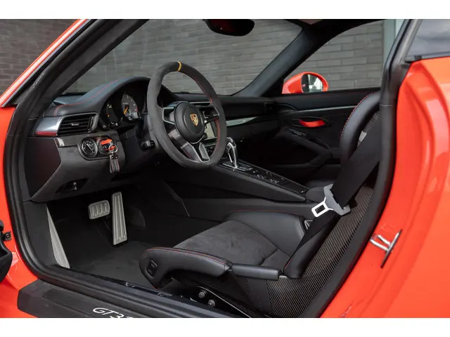 Porsche 911 4.0 GT3 RS | PCCB | Neuslift 2015 Benzine 4