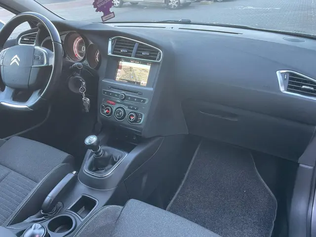 Citroën C4 1.2 PureTech Feel Collection 2015 Benzine 14