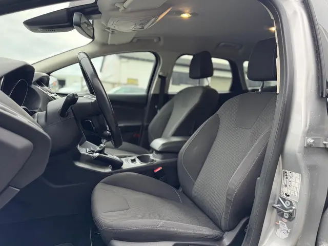 Ford Focus Wagon 1.0 EcoBoost Edition Plus 2013 Benzine 16