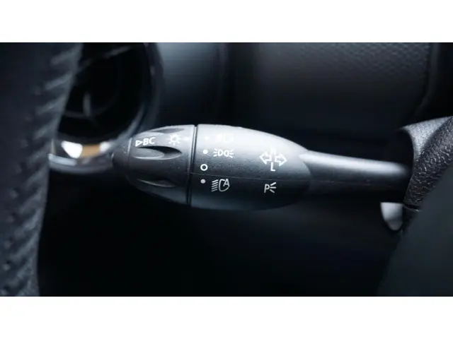 MINI Countryman 1.6 122pk Knockout Edition 2014 Benzine 24