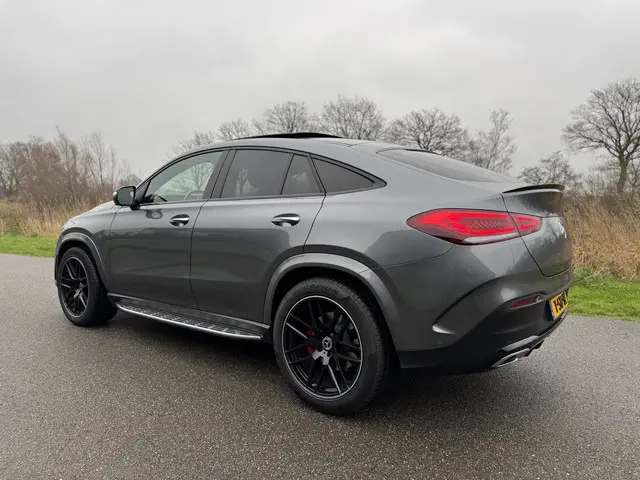 Mercedes-Benz GLE Coupé 400 d 4MATIC 2022 Diesel 3