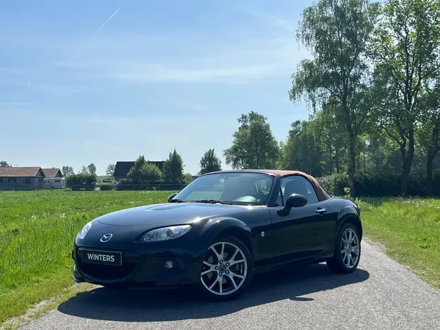 Mazda MX-5 2