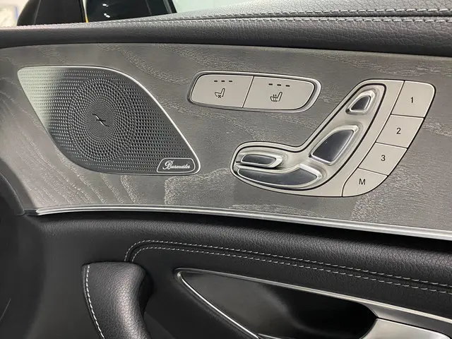 Mercedes-Benz CLS 450 4MATIC Premium Plus 2019 Benzine 11