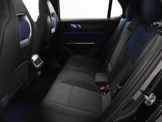 Lynk & Co 01 1.5 2023 Hybride Benzine 7