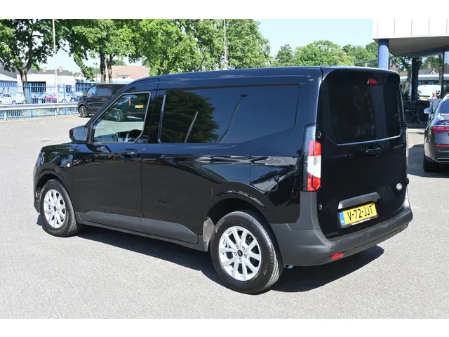 Ford Transit Courier 1.0i EcoBoost Limited 2024 Benzine 13