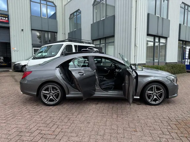 Mercedes-Benz CLA 200 Prestige PANO AUT!! 2013 Benzine 7