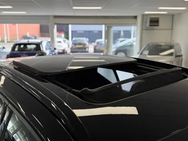 Volvo XC40 1.5 T4 Recharge R-Design 2022 Hybride Benzine 15