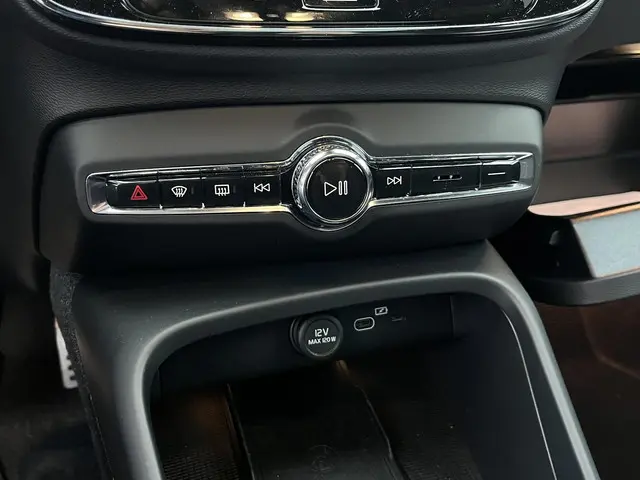 Volvo XC40 Recharge Pro 2022 Elektrisch 31