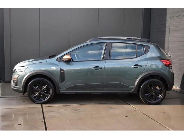 Dacia Sandero Stepway TCe 110 Extreme 2024 Benzine 5