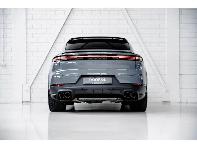 Porsche Cayenne Coupé E-Hybrid 2023 Hybride Benzine 4