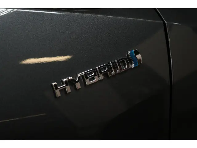 Toyota C-HR 2.0 Hybrid Executive 2021 Hybride Benzine 10