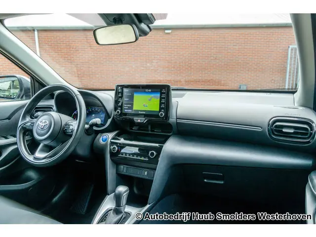 Toyota Yaris Cross 1.5 Hybrid Active 2024 Hybride Benzine 4