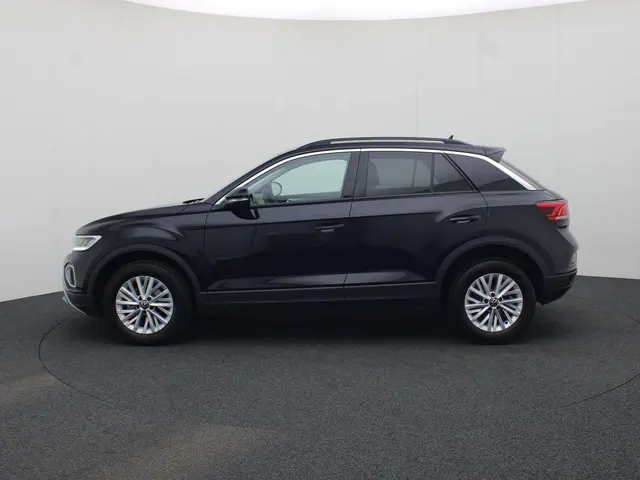 Volkswagen T-Roc 1.0TSI/116PK Life 2025 Benzine 29
