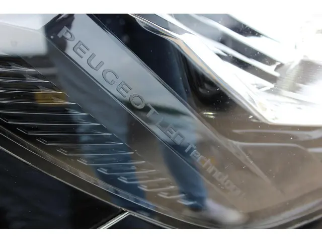 Peugeot e-208 EV Allure 50 kWh 2021 Elektrisch 19