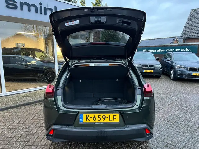 Lexus UX 300e Executive 54 kWh 2020 Elektrisch 29