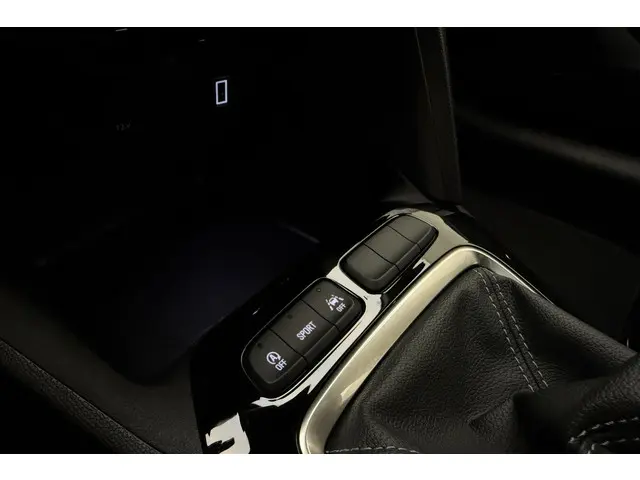 Opel Corsa 1.2 Turbo GS 2024 Benzine 19