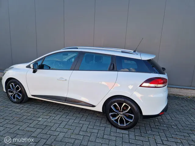 Renault Clio Estate 0.9 TCe Zen 2017 Benzine 7