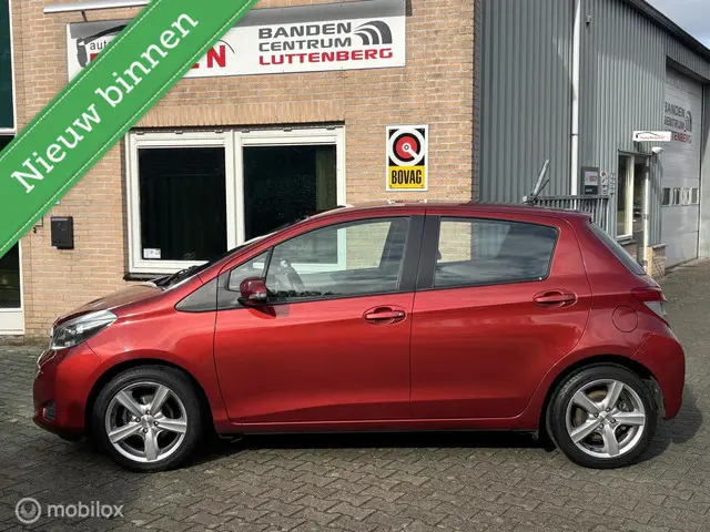 Toyota Yaris 1.3 VVT-i Dynamic / Garantie ! 2012 Benzine