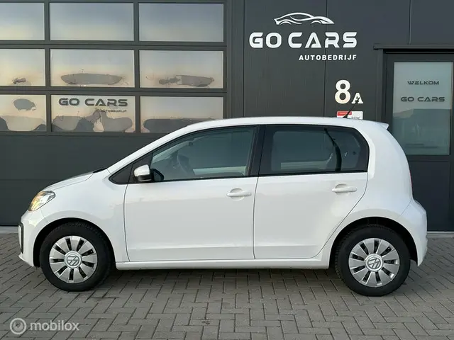 Volkswagen up! 1.0 BMT move up! 2018 Benzine 5