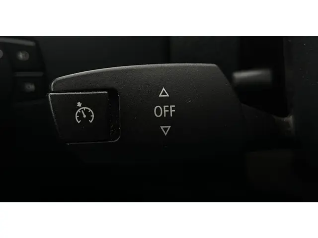 BMW X1 sDrive20i Business 2013 Benzine 12