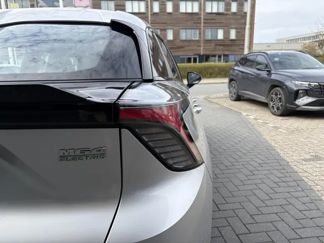MG MG4 Electric Standard 51 kWh 2023 Elektrisch 7