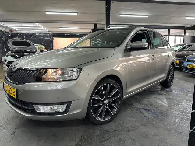 Škoda Rapid Spaceback 1.2 TSI Greentech JOY 2016 Benzine 3