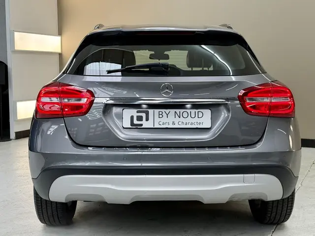 Mercedes-Benz GLA 200 Ambition, 157Pk, 2014, 2014 Benzine 11