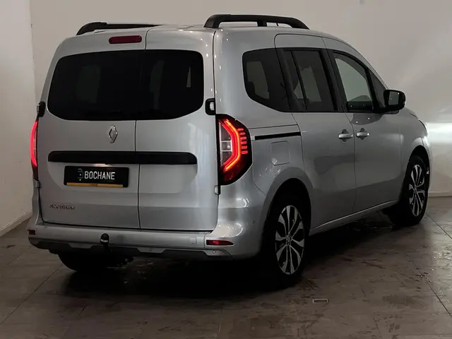 Renault Kangoo 1.3 TCe 130 EDC Techno 2024 Benzine 2