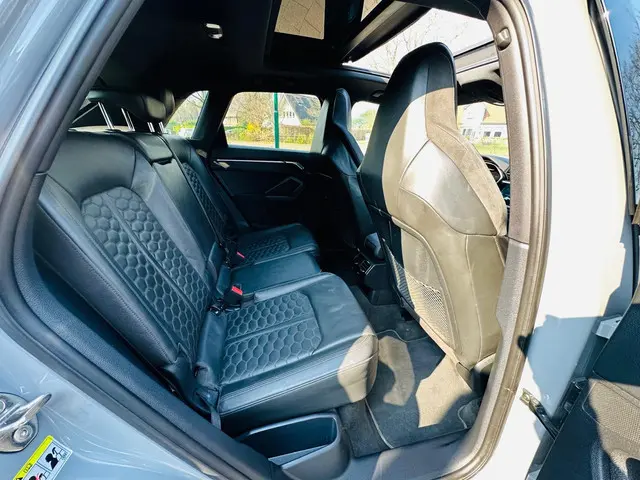 Audi Q3 TFSI RS 2021 Benzine 11