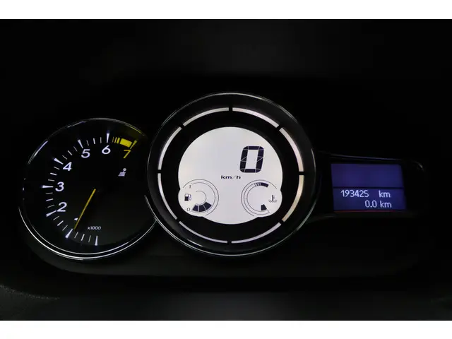 Renault Mégane Coupé 1.2 TCe Bose 2015 Benzine 4