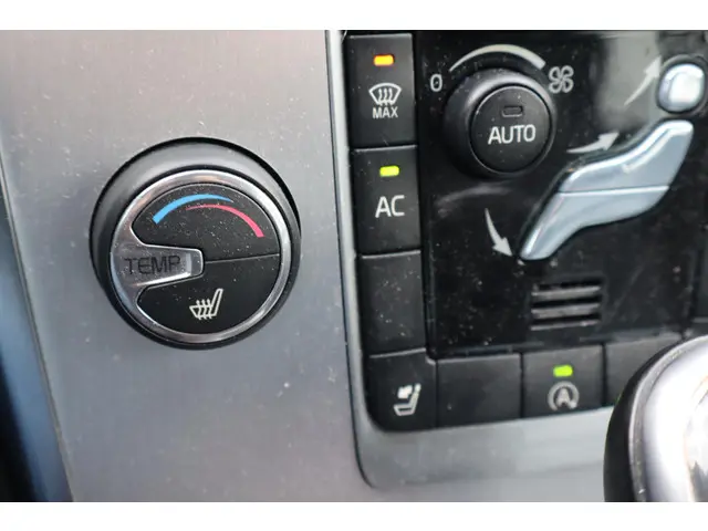 Volvo V70 2.0 D4 Summum 2013 Diesel 7
