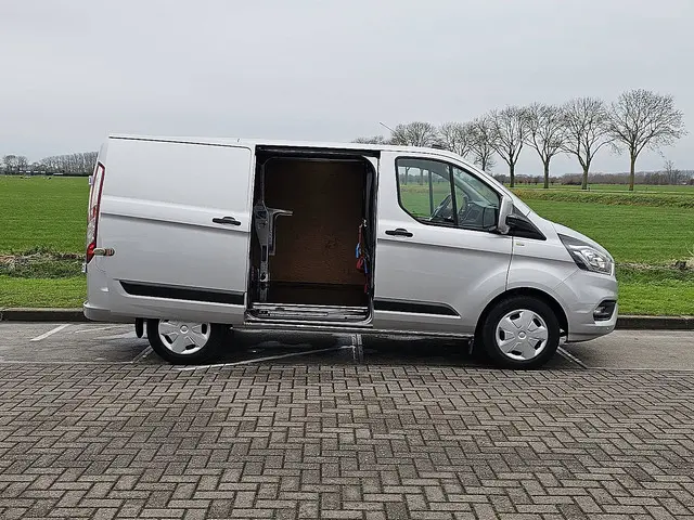 Ford Transit Custom 2.0 2020 Diesel 13