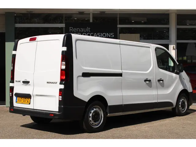 Renault Trafic 2.0 dCi 120 T29 L2H1 Comfort 2021 Diesel 2