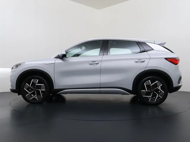 BYD ATTO 3 Comfort 60 kWh 2023 Elektrisch 4