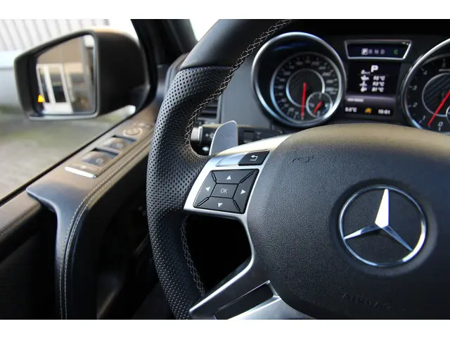 Mercedes-Benz G-Klasse AMG 63 2017 Benzine 37