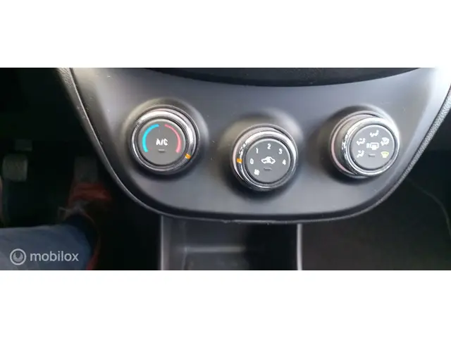 Opel KARL 1.0 Rocks Online Edition 2019 Benzine 10