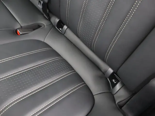 Ford Kuga 2.5 PHEV Vignale 2021 Hybride Benzine 43