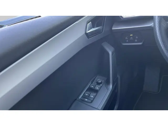 SEAT Leon 1.0 TSI FR Business Intense 2023 Benzine 16