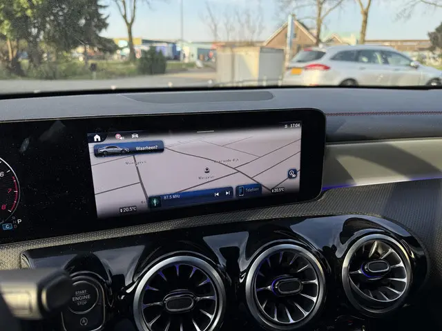 Mercedes-Benz CLA Aut. 180 AMG Sport 2024 Benzine 20