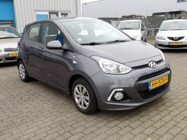 Hyundai i10 1.0i i-Motion Comfort Plus 2016 Benzine 4