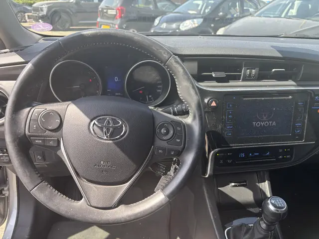 Toyota Auris 1.3 Aspiration 2017 Benzine 14